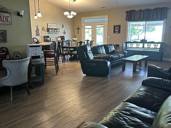 3rd image of 1313 Road 54