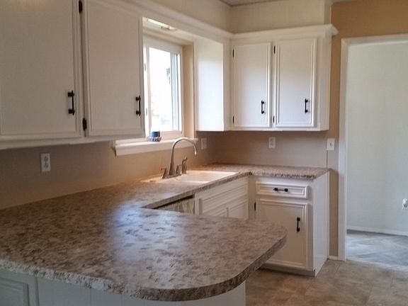 2nd image of 1208 E Ward St