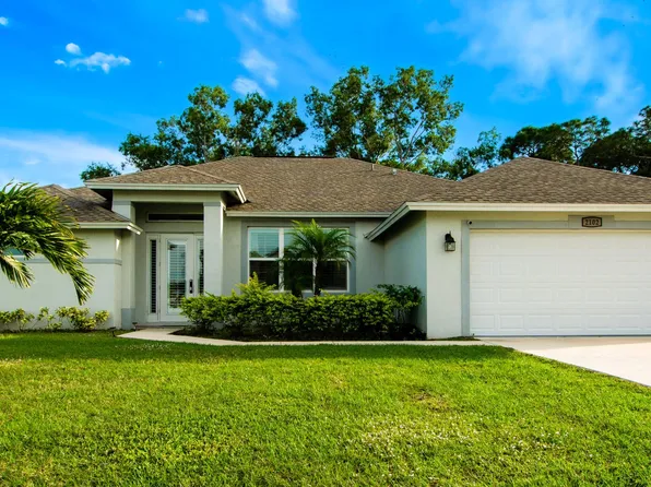 2102 SW Alloway Avenue, Port St Lucie, FL 34953