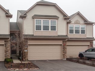 1437 Crimson Ln, Yorkville, IL 60560