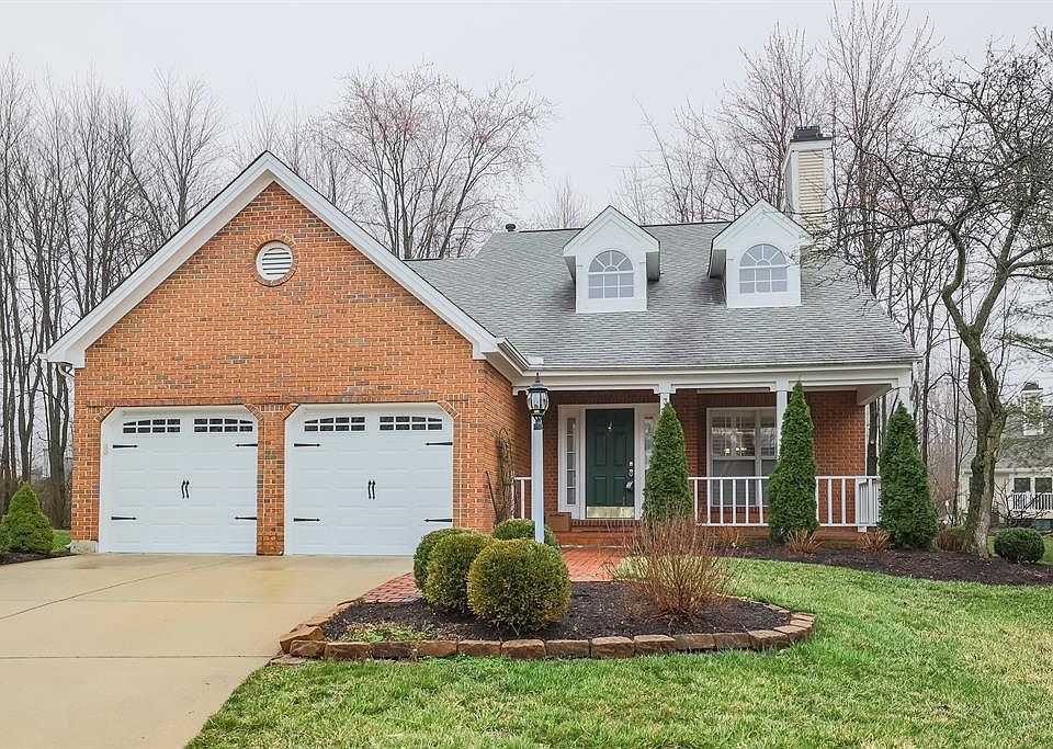 1st image of 3891 Carriage Hill Ln