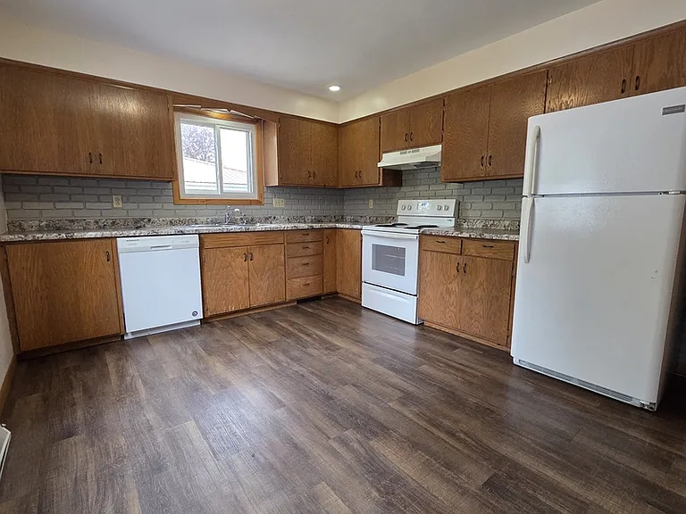 1506-1508 S Perkins St — Photo 8