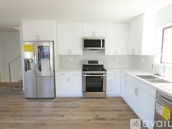 3rd image of 1355 N Stanley Ave #1355