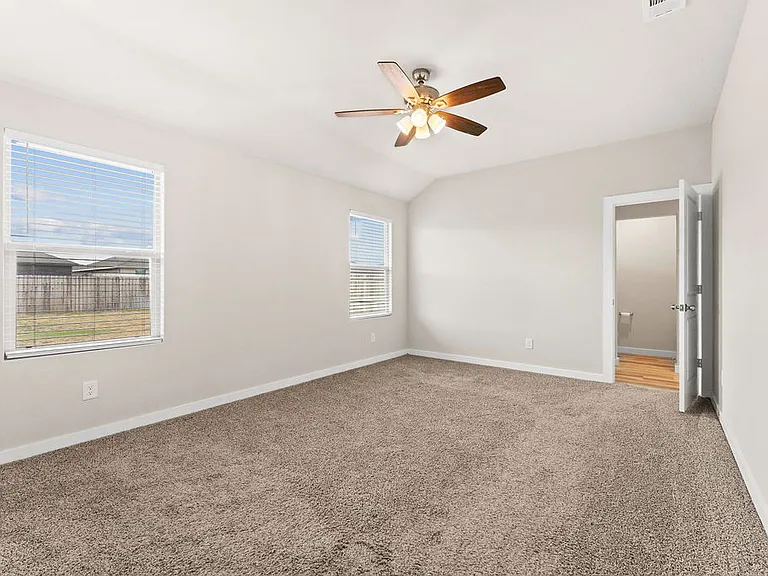 7611 Orange Blossom Rd — Photo 10