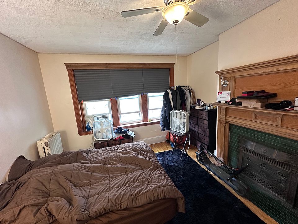 1st image of 16 Royce Rd #9A