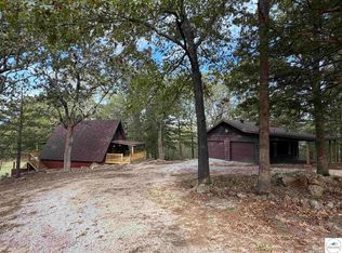 10606-237 County Rd, Warsaw, MO 65355