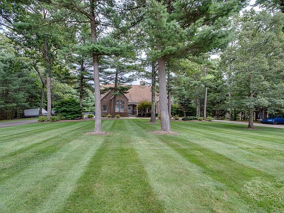 2nd image of 7646 Wiczer Dr