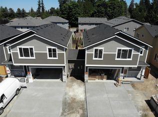 4215 142nd St SE #B, Snohomish, WA 98296