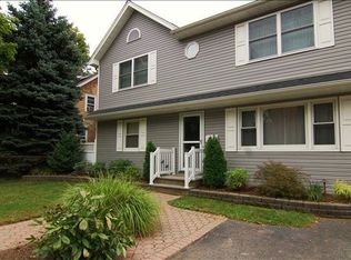 7 Jersey Ave, Mahwah, NJ 07430