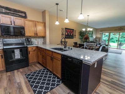 1620 Gabriel Dr Unit 2, Waukesha, WI, 53188