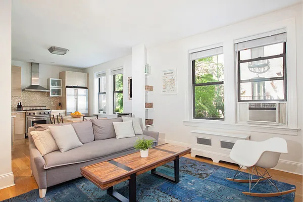 Sold by Stribling | media 4