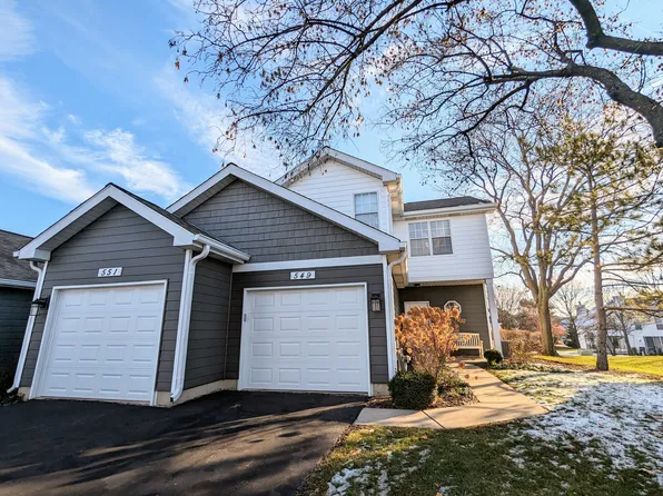 549 Woodcrest Dr, Mundelein, IL