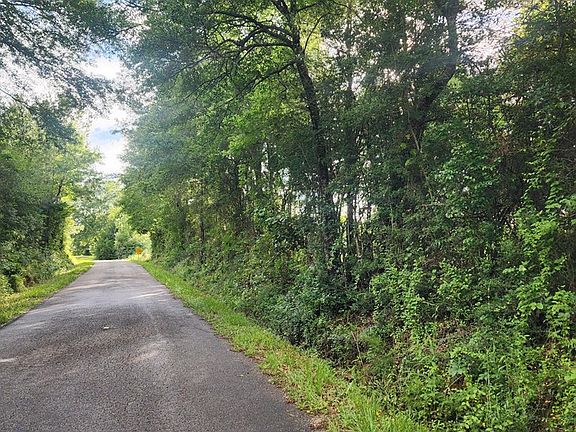 3rd image of Charlie Daughdrill Rd