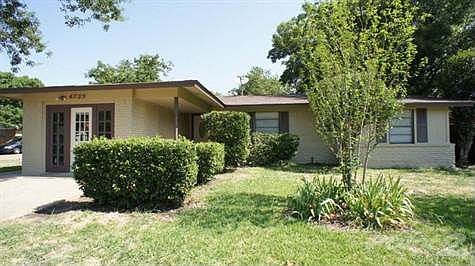 01 - Beautiful home on a huge corner lot