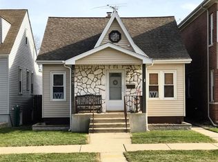 3805 N Pioneer Ave, Chicago, IL