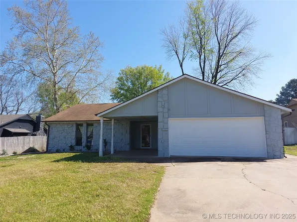 213 W Los Angeles St, Broken Arrow, OK 74011