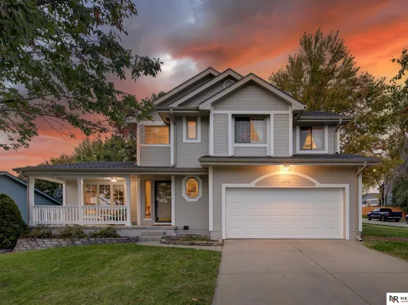 15138 Edna St, Omaha, NE 68138