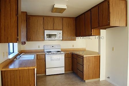 5th image of 6636 Carmelwood Dr