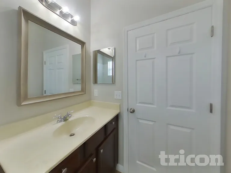 3491 Heath Dr — Photo 13
