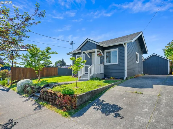 8130 SE Yamhill St, Portland, OR 97215