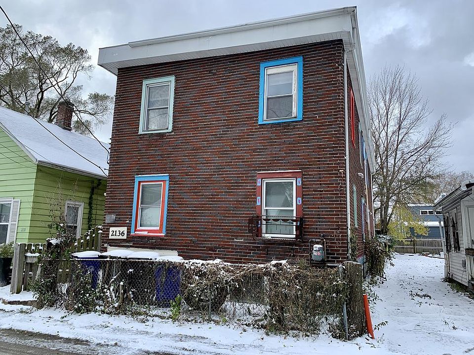 1st image of 2136 W 40th Pl Frnt #