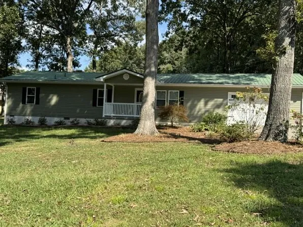 179 Dogwood Dr, Ellijay, GA 30540