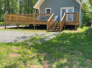 619 Kanawha Ridge Rd, Dugspur, VA 24325