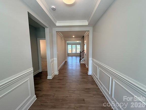 2nd image of 120 Swing Ln