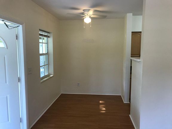 3rd image of 670 NE 122nd St APT 1