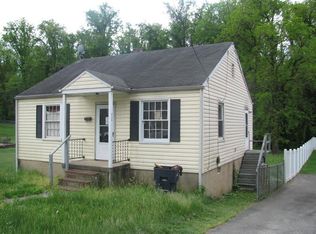 926 Hunt Ave NW, Roanoke, VA 24012