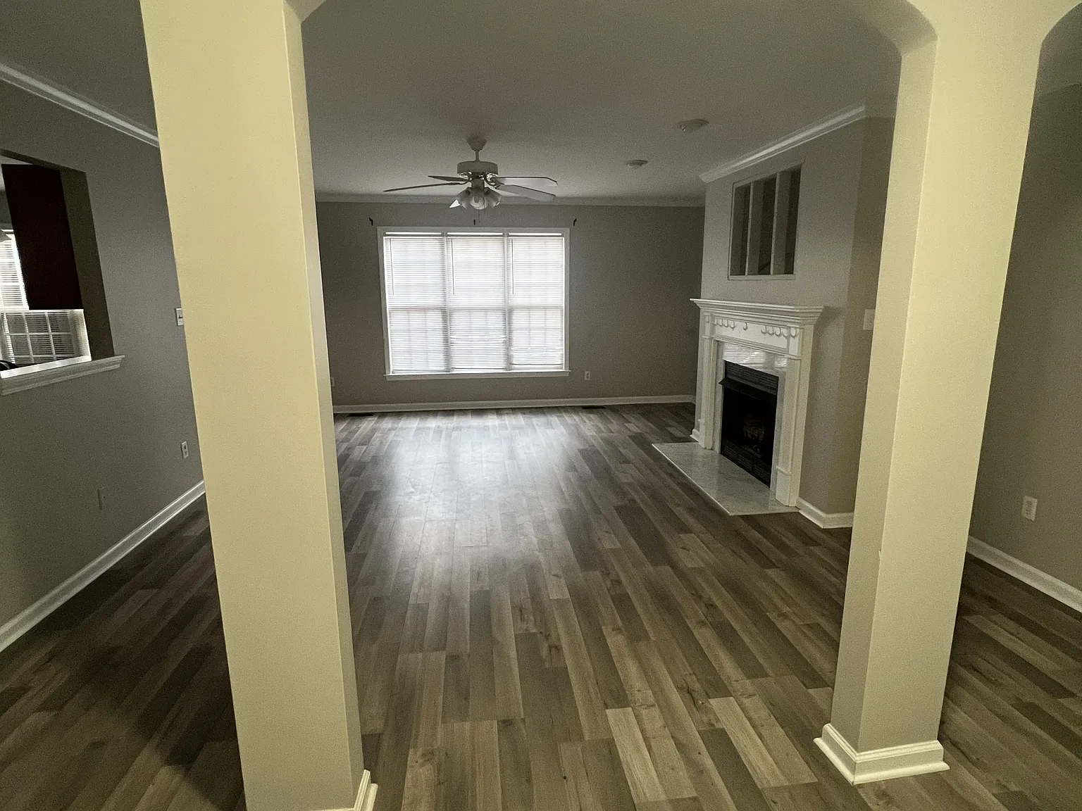 5 bed, 3043 sqft, $2,500 — Photo 2