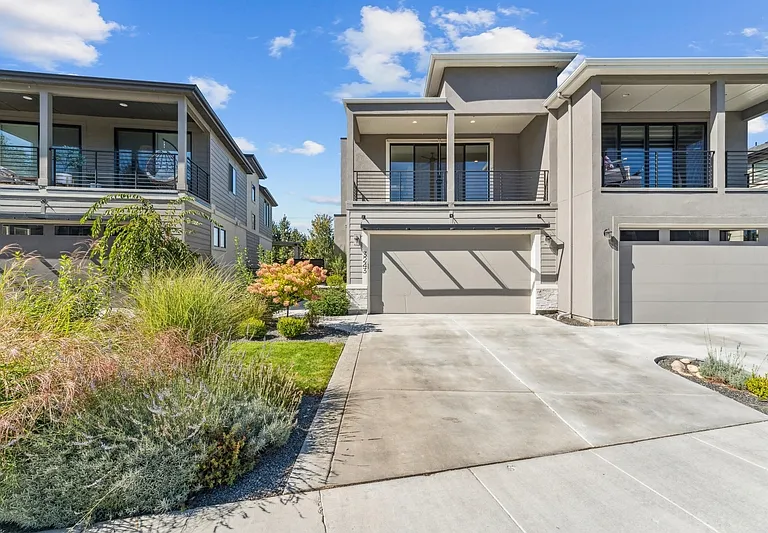 3243 S Sedgebrook Ln — Photo 1