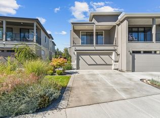 3243 S Sedgebrook Ln, Eagle, ID 83616