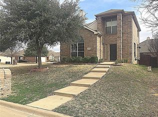 1040 Liberty Cir, Hurst, TX 76053