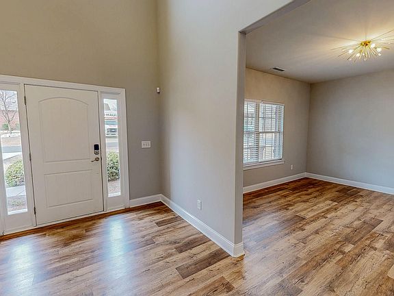 5th image of 1171 Jackson Ct
