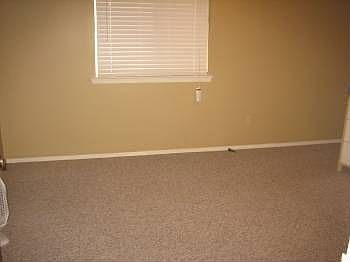 5th image of 1902 Dartmouth St APT J6