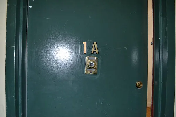 Rented by Urban Dwellers NYC | media 28