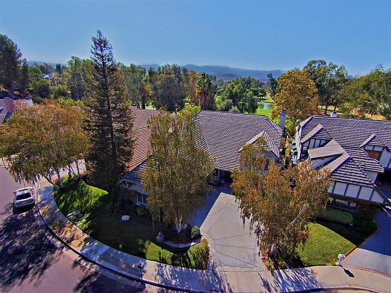 1st image of 24220 Oak Vale Dr