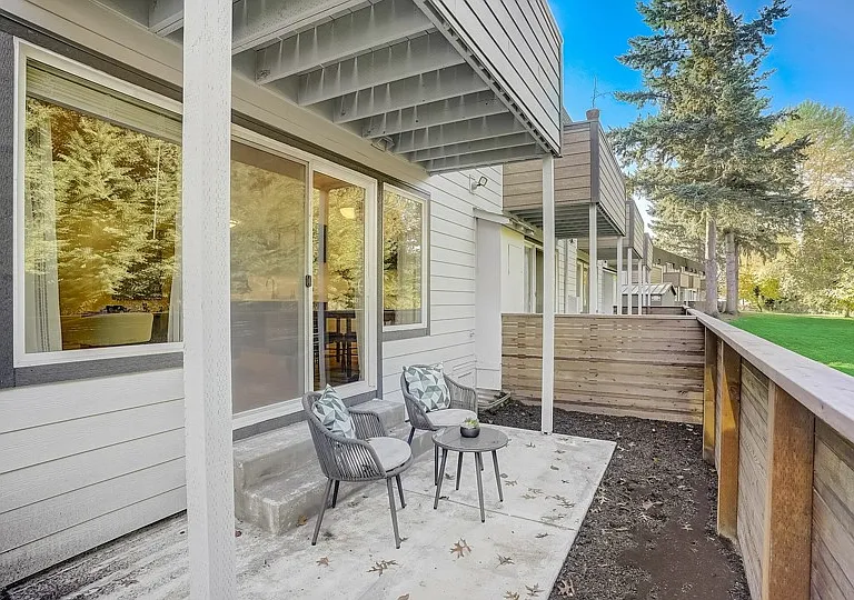 ReNew Lea Hill — Photo 14