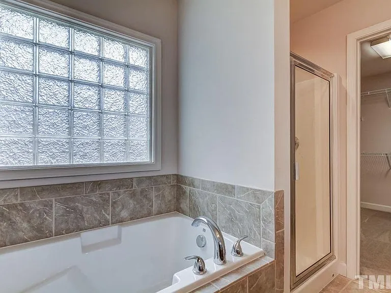 5143 Arbor Chase Dr — Photo 16