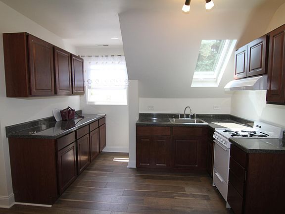 3rd image of 4141 N Mobile Ave #2