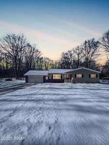 107 Mountain Laurel Dr, Clifford Township, PA, 18421