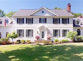 2123 Edgeview Dr, Hudson, OH