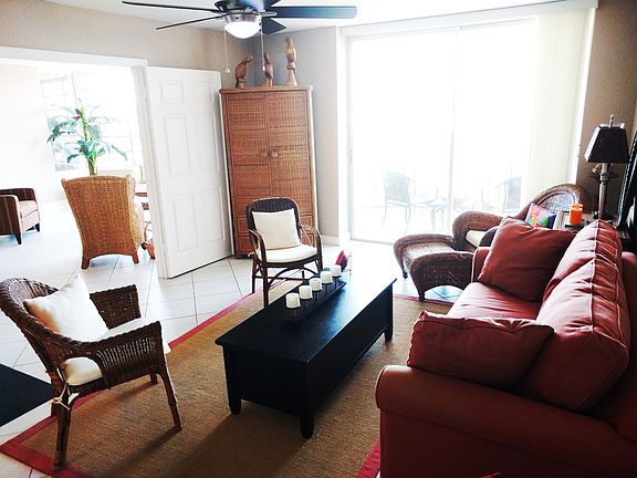 2nd image of 3051 NE 48th St APT 407