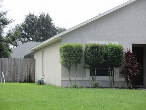 3rd image of 4205 Needle Palm Ct
