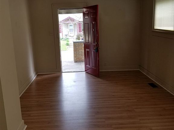 2nd image of 408 S Parker Ave