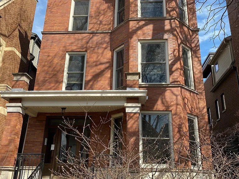 3739 N Greenview Ave #2F — Photo 1