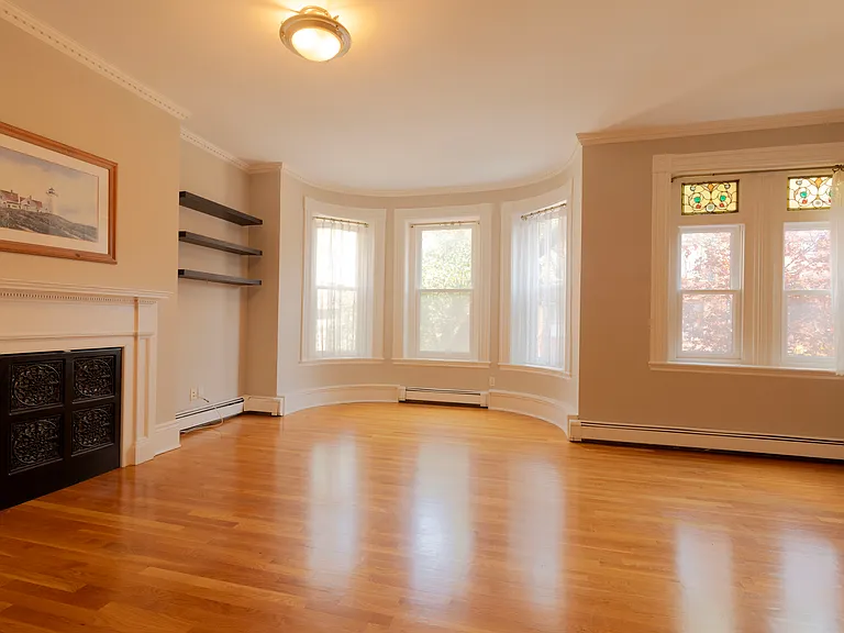 256 W Newton St #3 — Photo 8