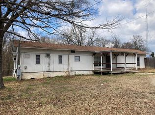 522 Crossroads Dr, Malakoff, TX 75148