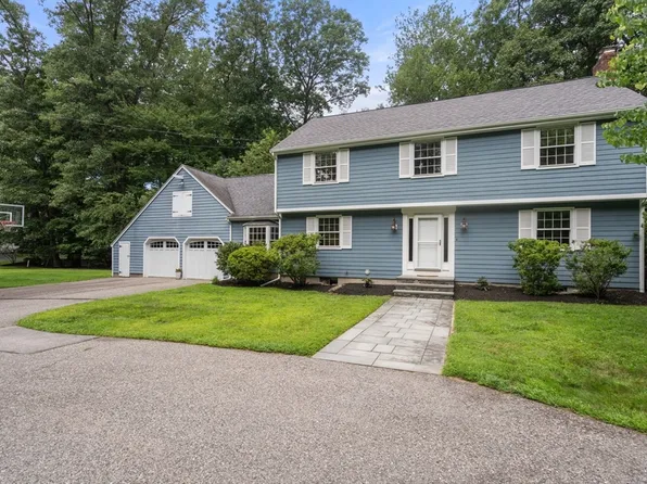 44 Ivy Ln, Sherborn, MA 01770